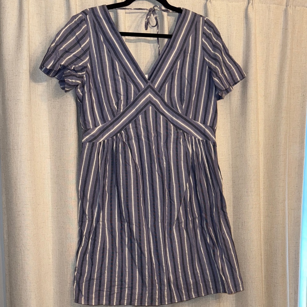 Women’s Banana Republic Striped V-Neck Dress
